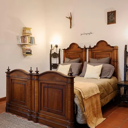 Il Bed And Bookfast Bed & Breakfast